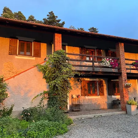 Casa Laiazzo לינה וארוחת בוקר